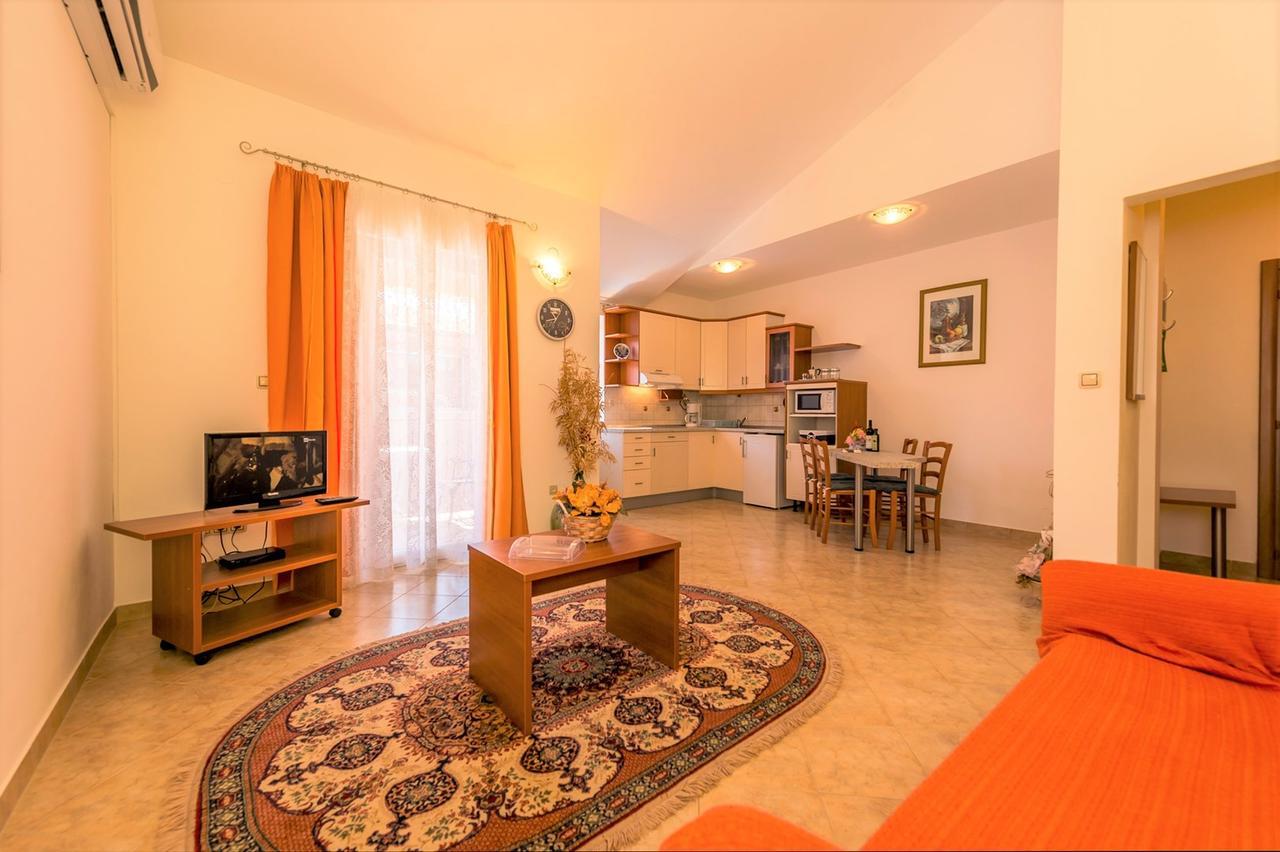 Villa Valtrazza Tar-Vabriga Szoba fotó
