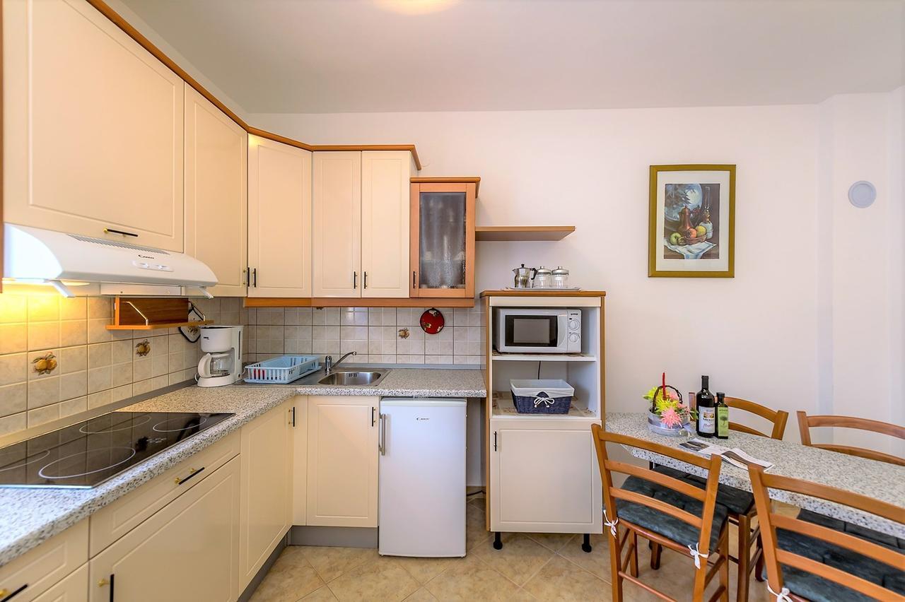 Villa Valtrazza Tar-Vabriga Szoba fotó