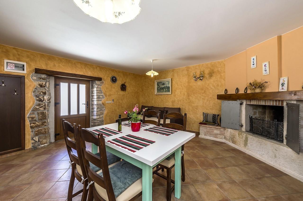 Villa Valtrazza Tar-Vabriga Kültér fotó