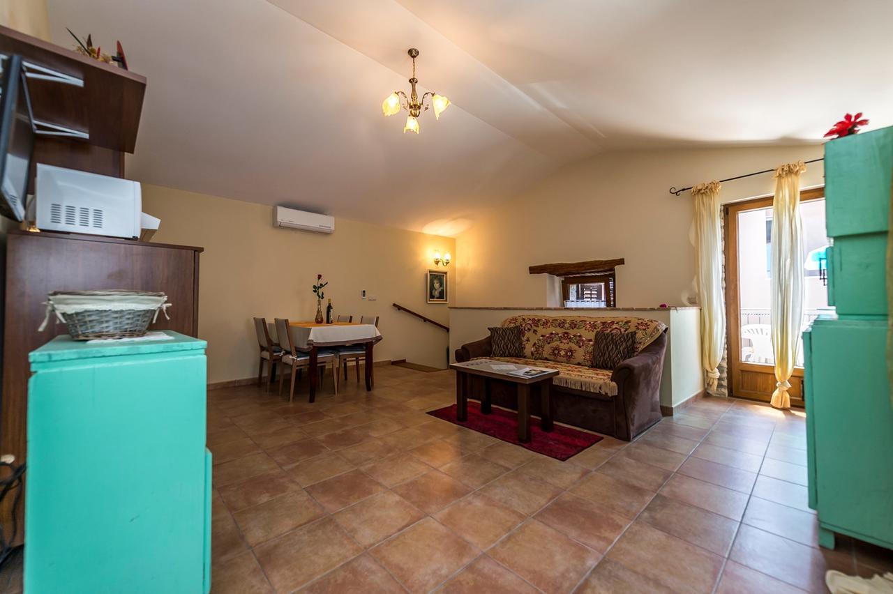 Villa Valtrazza Tar-Vabriga Kültér fotó