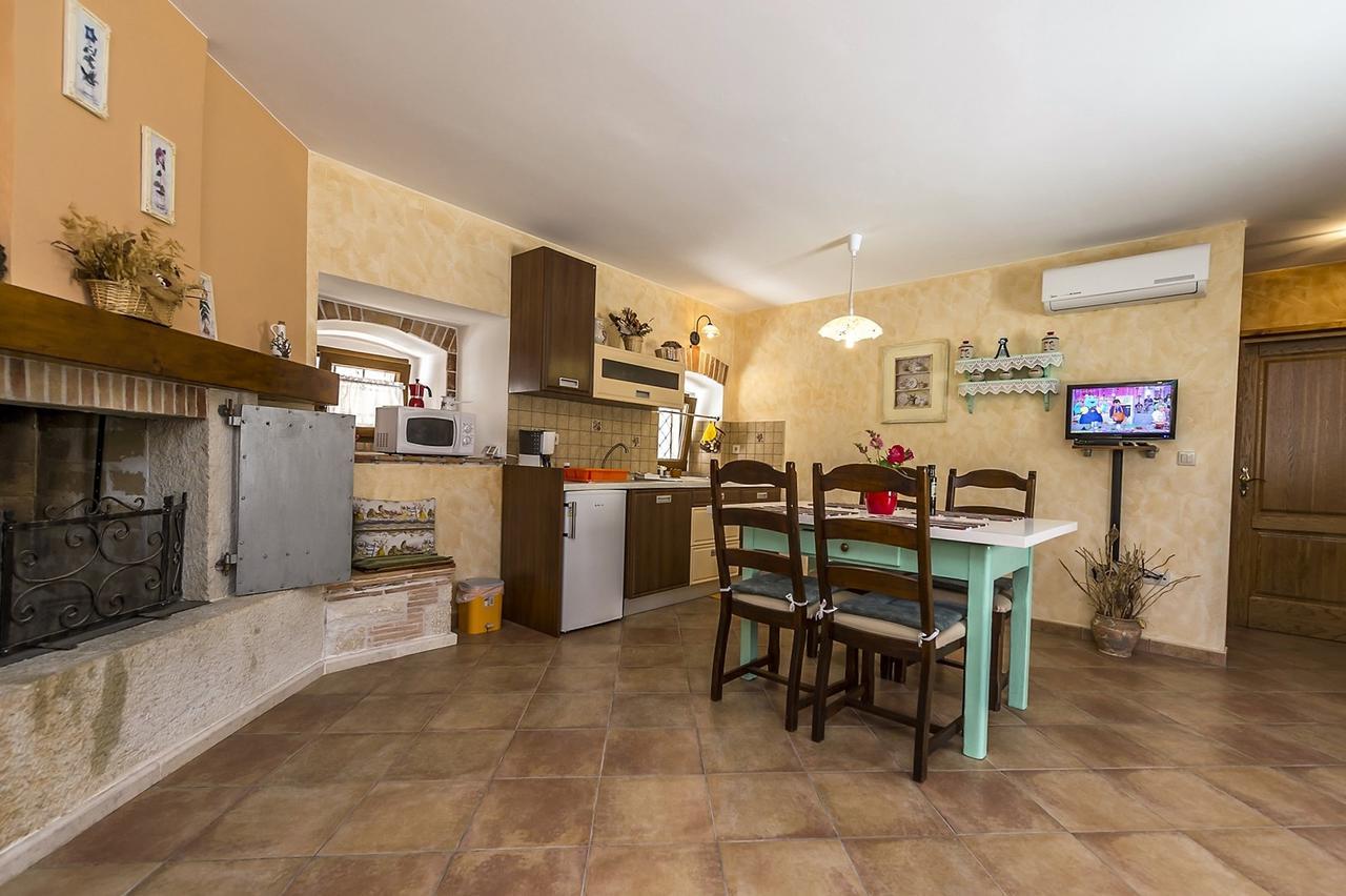 Villa Valtrazza Tar-Vabriga Kültér fotó